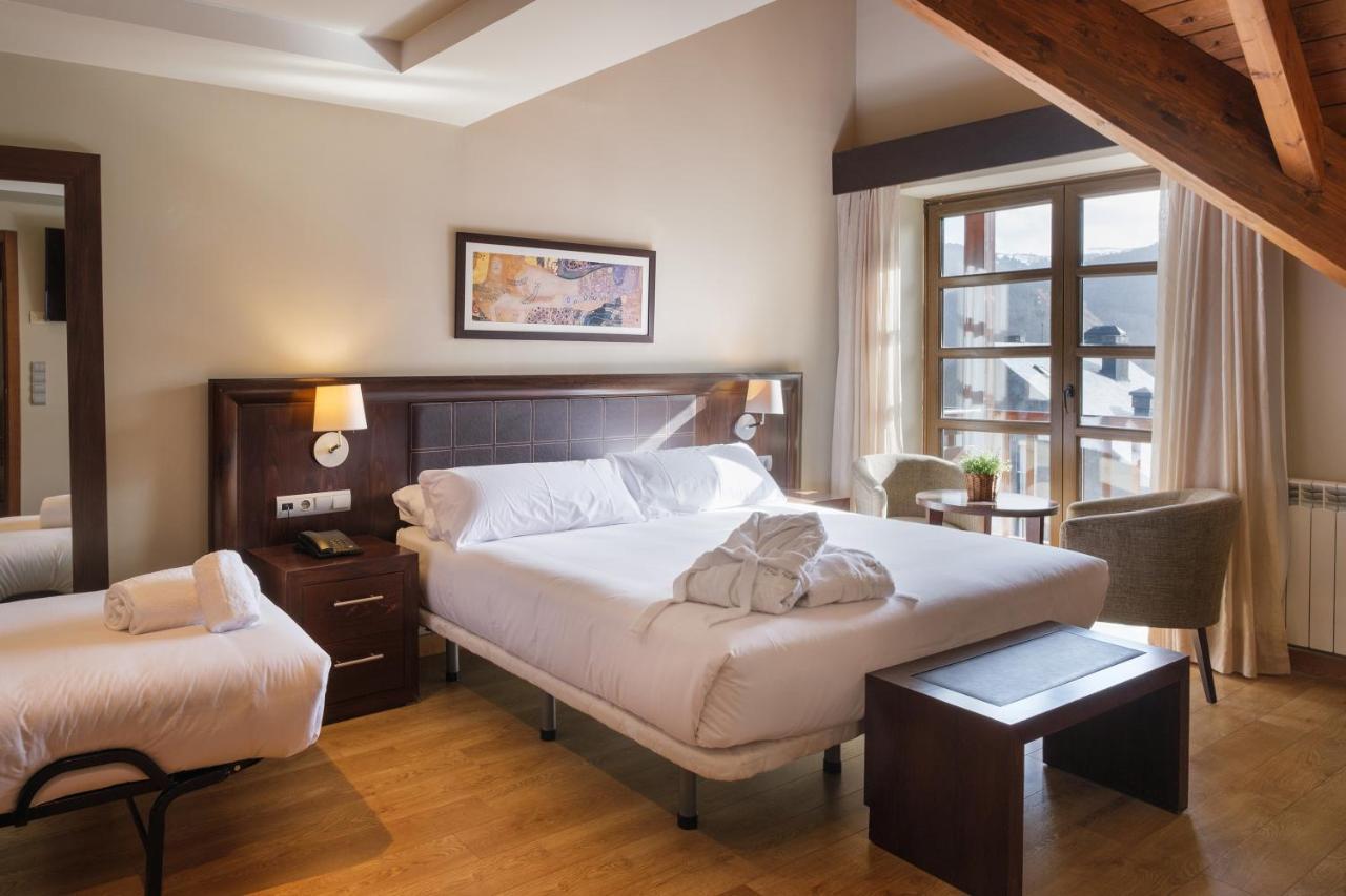 Snoe Aragon Hills Hotel Formigal Luaran gambar
